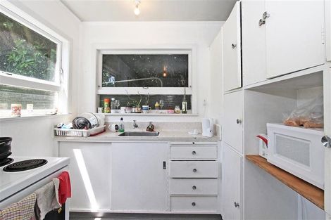 Photo of property in 3a-b Waimea Road, Nelson South, Nelson, 7010