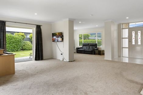 Photo of property in 1 Lassen Place, Stoke, Nelson, 7011