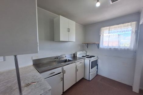 Photo of property in 4/90 Kenderdine Road, Papatoetoe, Auckland, 2025