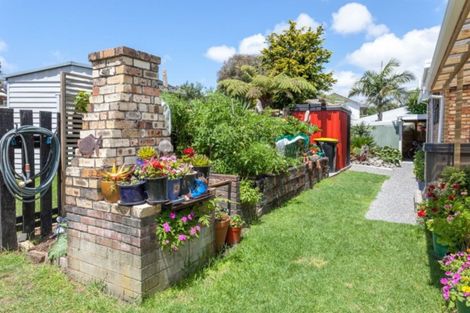 Photo of property in 131 Mckellar Place, Whangamata, 3620