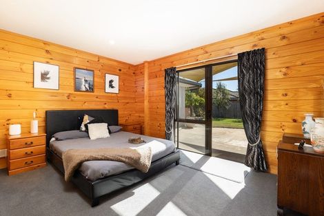 Photo of property in 80 Iwa Street, Mapua, 7005