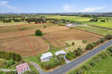 Photo of property in 735 One Tree Point Road, Ruakaka, 0171