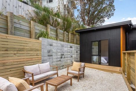 Photo of property in 4b Columbia Way, Kingston, Wellington, 6021