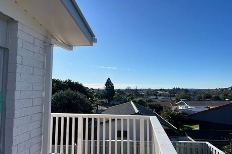 Photo of property in 20 Upland Street, Brookfield, Tauranga, 3110