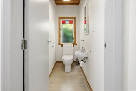 Photo of property in 77 Oban Street, Wadestown, Wellington, 6012