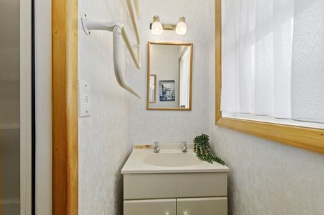 Photo of property in 50 Thomas Street, Stokes Valley, Lower Hutt, 5019