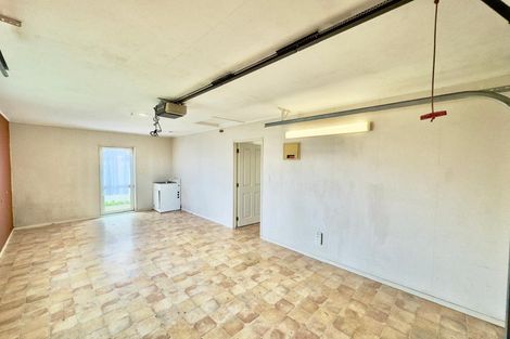 Photo of property in 84 Manuroa Road, Takanini, 2112