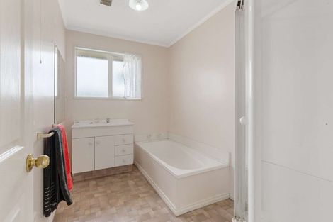 Photo of property in 1 Cardigan Bay Place, Addington, Christchurch, 8024