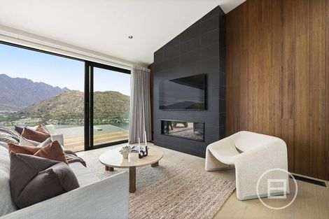 Photo of property in 86 Middleton Road, Queenstown Hill, Queenstown, 9300