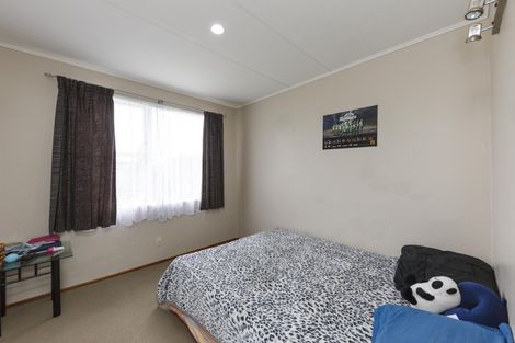 Photo of property in 26 Rhodes Drive, Kelvin Grove, Palmerston North, 4414