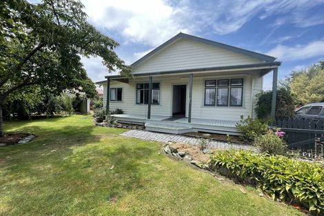 Photo of property in 16 Maude Street, Waimate, 7924