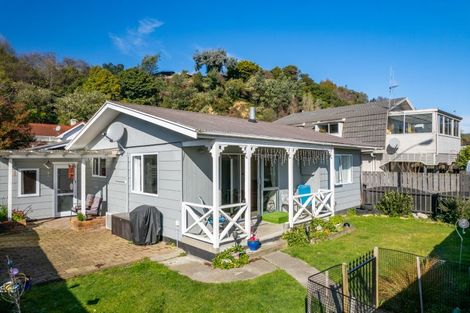 Photo of property in 165 Tahunanui Drive, Tahunanui, Nelson, 7011