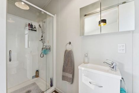 Photo of property in 68 Grey Street, Woodville, 4920