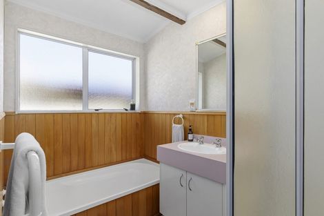 Photo of property in 90a Epuni Street, Epuni, Lower Hutt, 5011