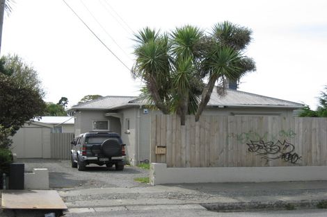 Photo of property in 19 Grenville Street, Waltham, Christchurch, 8011