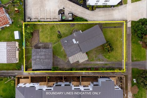 Photo of property in 591 Massey Road, Mangere, Auckland, 2022