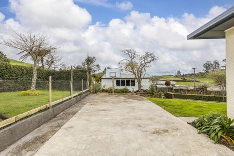 Photo of property in 614 Lincoln Road, Everett Park, Inglewood, 4389