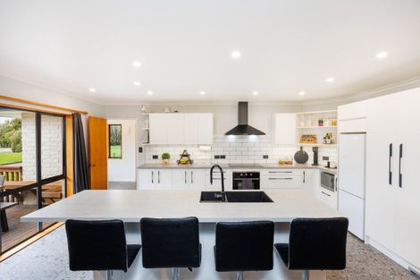 Photo of property in 294 Polson Hill Drive, Aokautere, Palmerston North, 4471