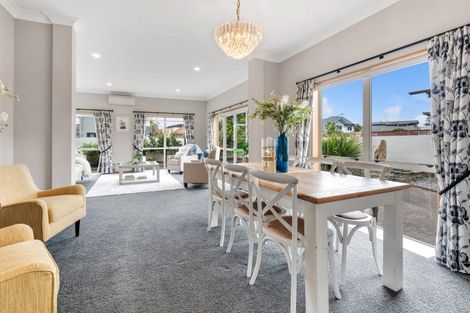 Photo of property in 1/16 Hattaway Avenue, Bucklands Beach, Auckland, 2012