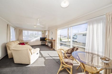 Photo of property in 22 Murray Avenue, Hawera, 4610