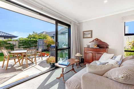 Photo of property in 27 Katrine Drive, Marshland, Christchurch, 8083