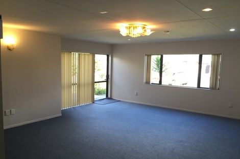 Photo of property in 5a Hetley Crescent, Taradale, Napier, 4112