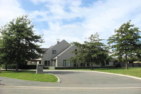 Photo of property in 30 Stonebridge Way, Prebbleton, 7604