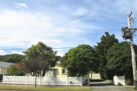 Photo of property in 53 Miro Street, Trentham, Upper Hutt, 5018