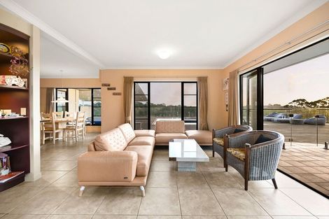 Photo of property in 21 Stonebridge Road, Temple View, Hamilton, 3289