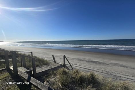 Photo of property in 153 Pukehina Parade, Pukehina, 3189