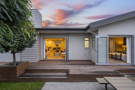 Photo of property in 29 Meadow Street, Papanui, Christchurch, 8052