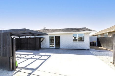 Photo of property in 330 Yaldhurst Road, Russley, Christchurch, 8042