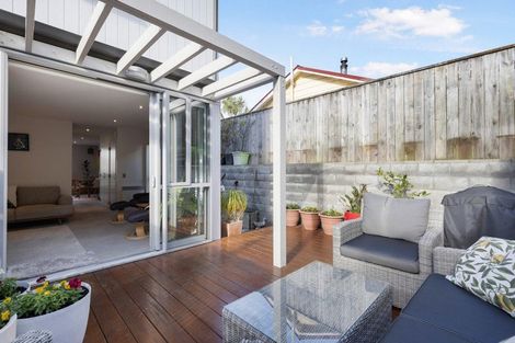 Photo of property in 15/26 Wright Street, Mount Cook, Wellington, 6021