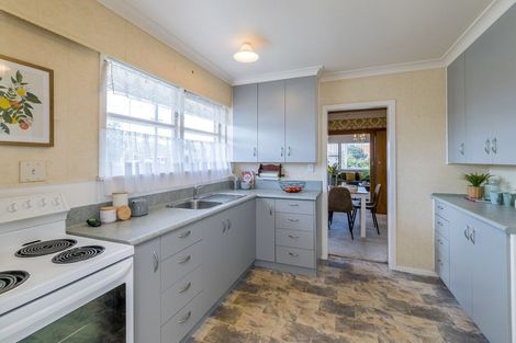 Photo of property in 611 Queen Street East, Levin, 5510
