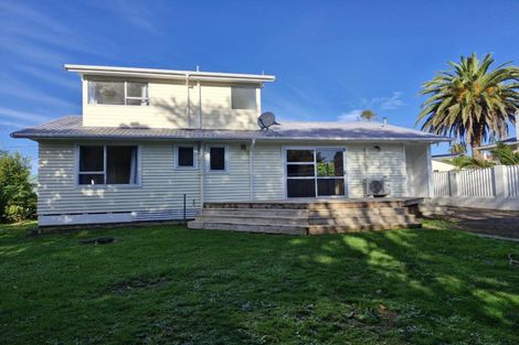 Photo of property in 35 Budleigh Street, Frankleigh Park, New Plymouth, 4310