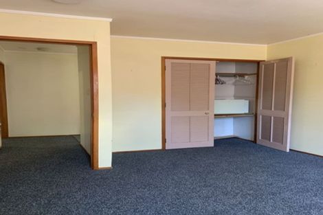 Photo of property in 4/20 Reid Road, New Lynn, Auckland, 0600