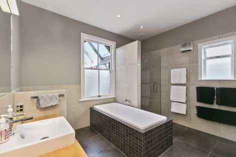 Photo of property in 39 Hanover Street, Wadestown, Wellington, 6012