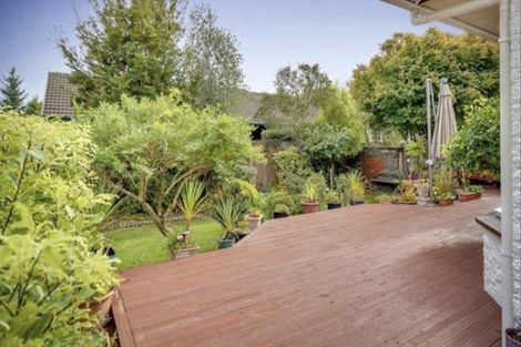 Photo of property in 57 Kent Lodge Avenue, Avonhead, Christchurch, 8042