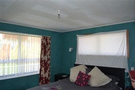 Photo of property in 8 Manurewa Grove, Wainuiomata, Lower Hutt, 5014