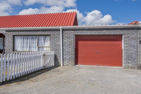 Photo of property in 38 Kapanui Road, Waikanae, 5036