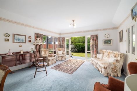 Photo of property in 8 Ilam Road, Upper Riccarton, Christchurch, 8041