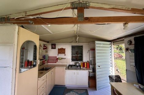 Photo of property in 2 Seavill Park Road, Kuaotunu West, Whitianga, 3592