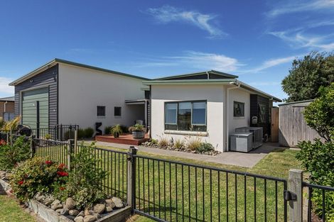 Photo of property in 56 Arakotipu Boulevard, Waiotahe, Opotiki, 3198