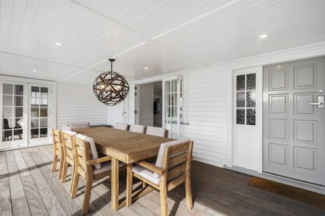 Photo of property in 340 Fergusson Drive, Heretaunga, Upper Hutt, 5018