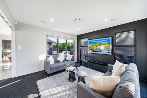 Photo of property in 73 Dynes Road, Rolleston, 7615