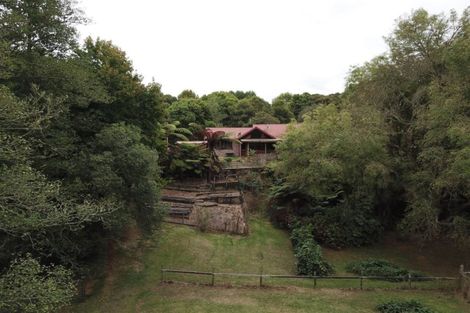 Photo of property in 10 Totara Grove, Hillcrest, Auckland, 0627