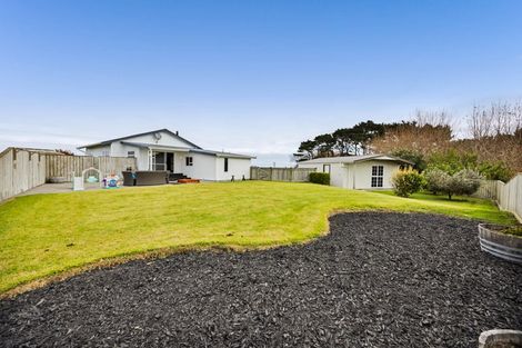 Photo of property in 1288 Normanby Road, Manaia, Hawera, 4678