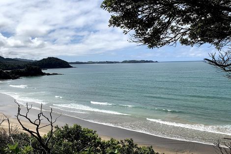 Photo of property in 1305 Matapouri Road, Matapouri, Whangarei, 0173