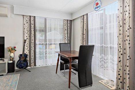 Photo of property in 2/74 Mohaka Street, Wainuiomata, Lower Hutt, 5014