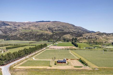 Photo of property in 90 Willowbank Road, Queensberry, Cromwell, 9383